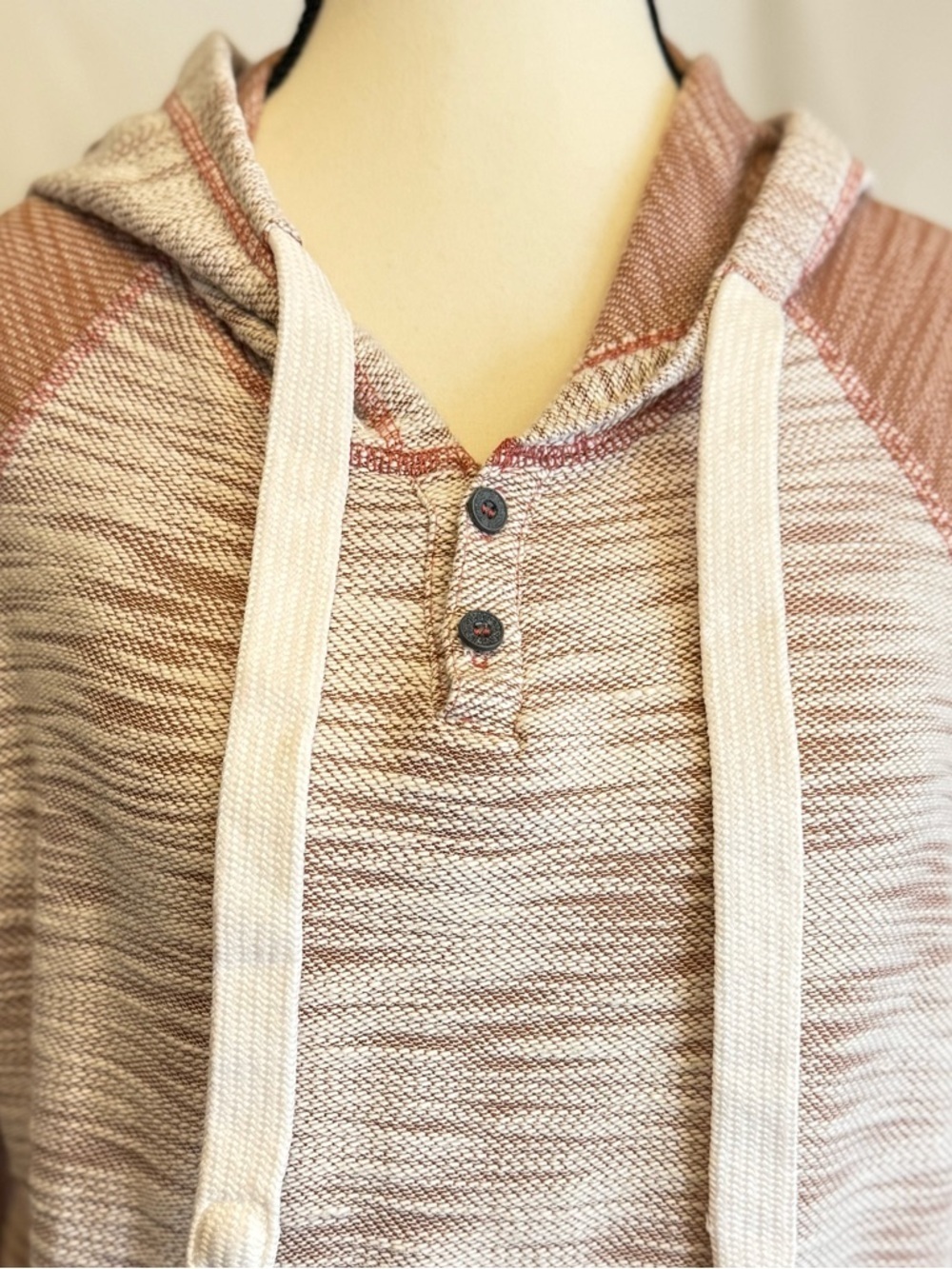 Free Planet Hoodie Medium NWOT Colorblock Henley Pullover Boho Cozy - Picture 3 of 8